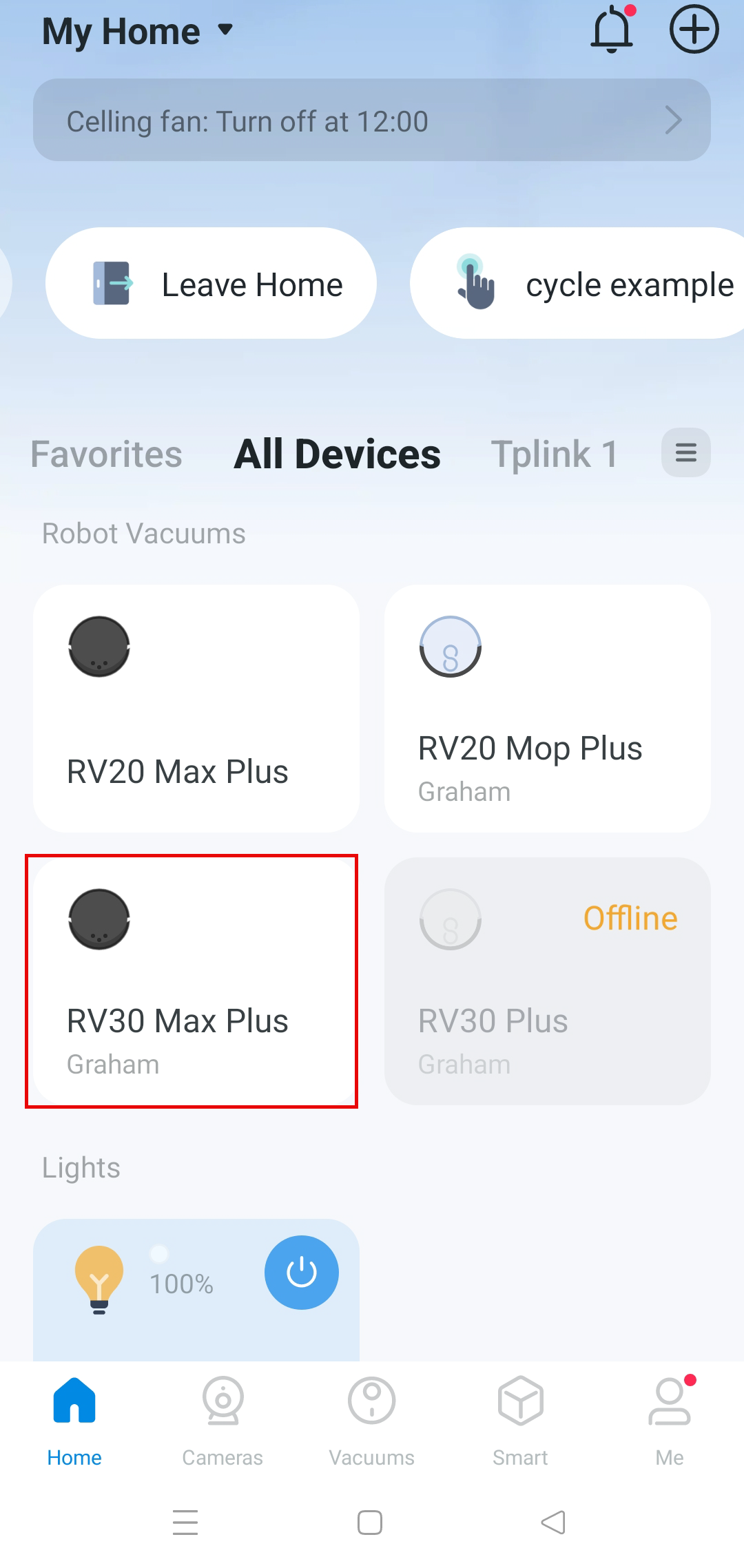 The device card on the Robot Vacuum page.